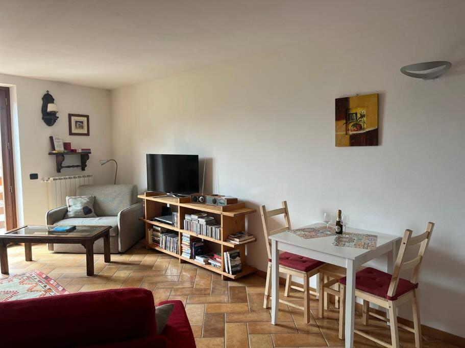 Apartamento Mangia, Leggi, Dormi Costa di Serina Exterior foto