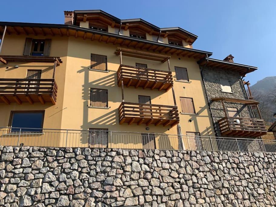 Apartamento Mangia, Leggi, Dormi Costa di Serina Exterior foto